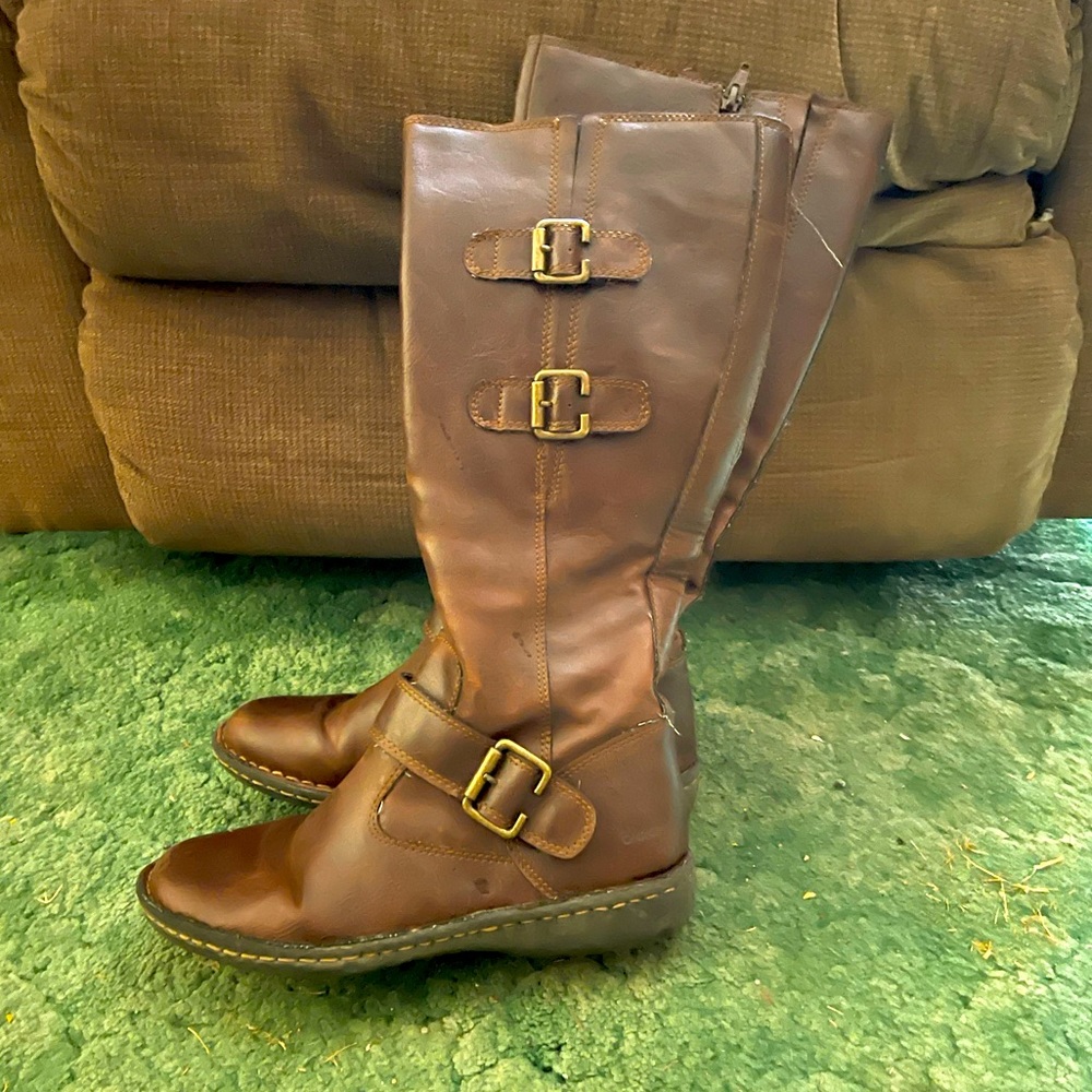 BOC by born knee high boots. Great condition 7.5